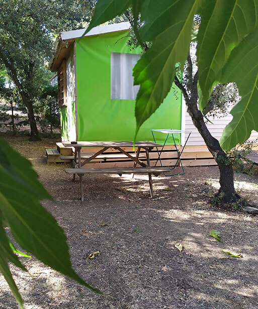 Camping in het achterland van Béziers, in Hérault